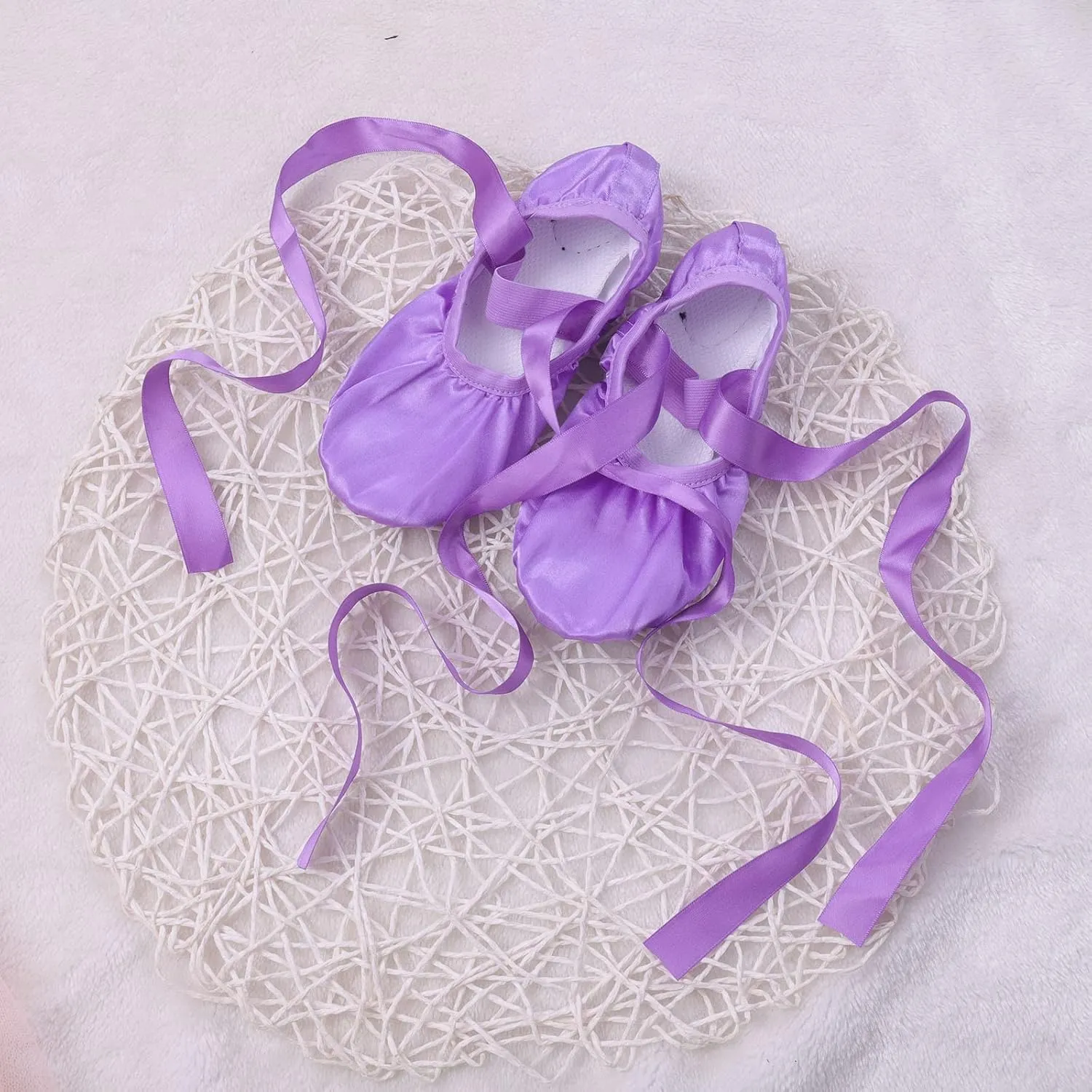 Ballet Shoes for Girls Satin Ribbons Ballet Slippers Dance Shoes Satin Dance Practice Slippers Breathable Shoes