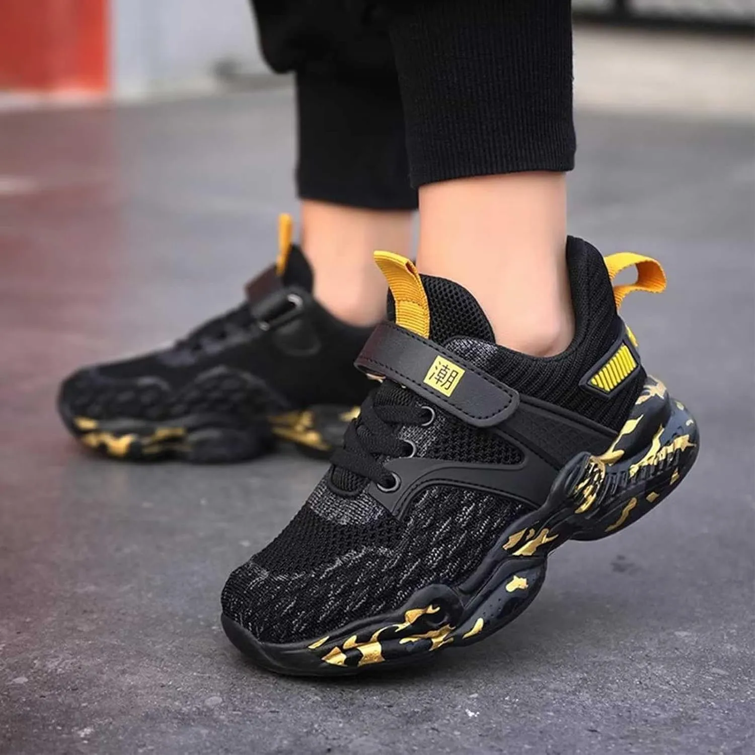 Boys Girls Tennis Running Shoes Kids Soft Mesh Breathable Athletic Sports Gym Sneakers for Little/Big Kid