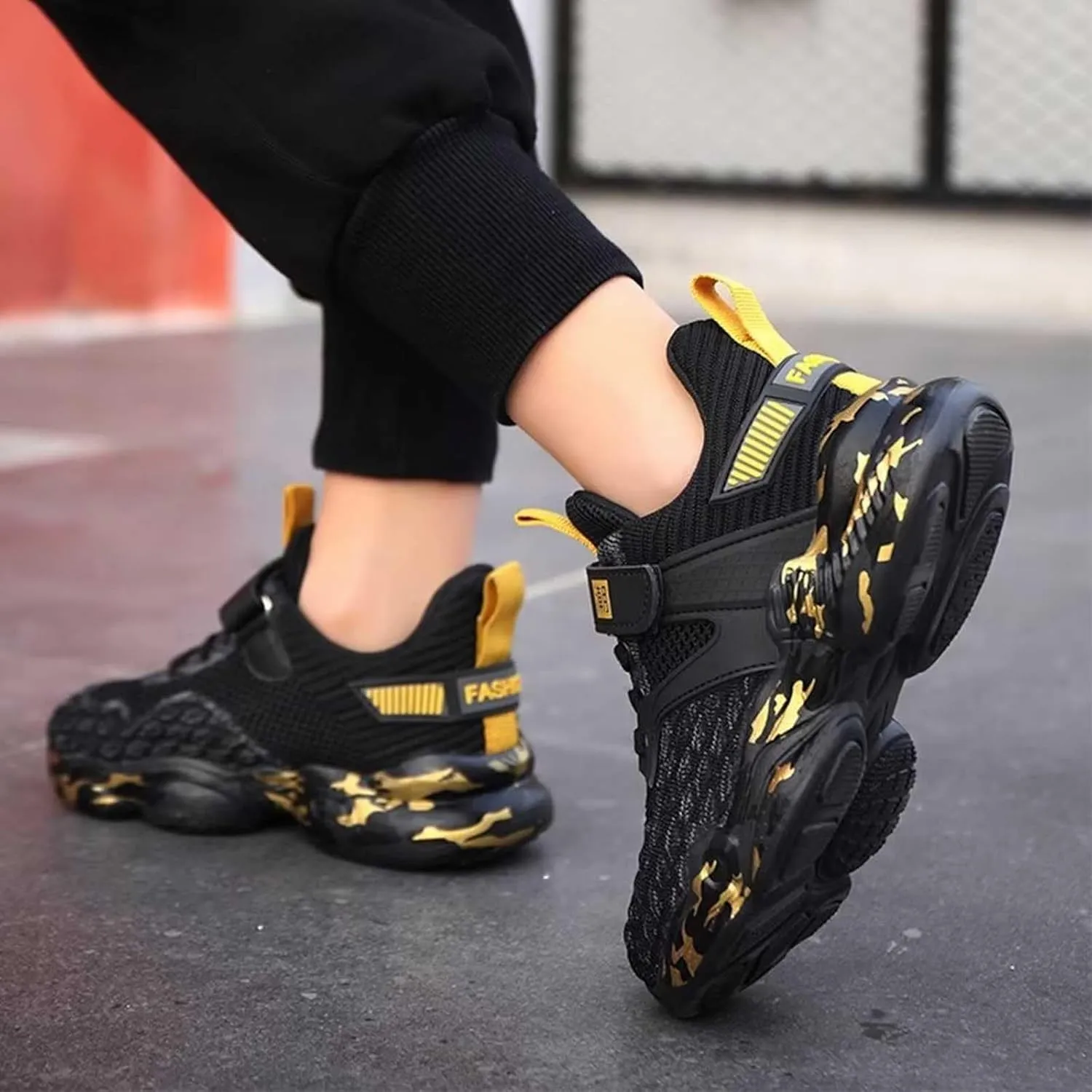 Boys Girls Tennis Running Shoes Kids Soft Mesh Breathable Athletic Sports Gym Sneakers for Little/Big Kid