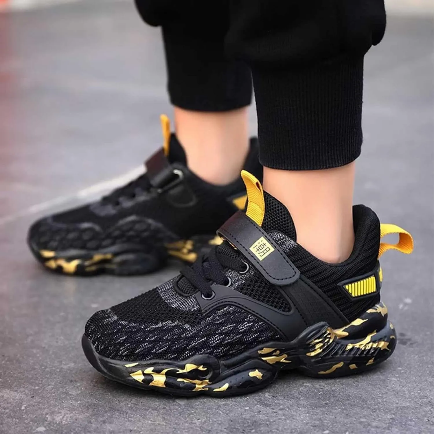 Boys Girls Tennis Running Shoes Kids Soft Mesh Breathable Athletic Sports Gym Sneakers for Little/Big Kid