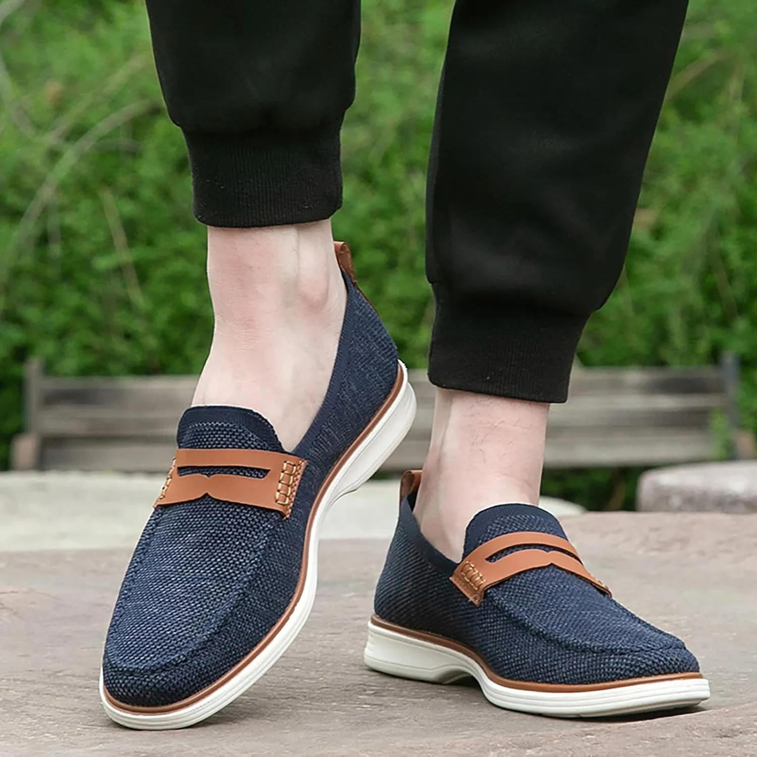 Leisure Men Four Seasons Mesh Non Slip Flat Round Toe Breathable Slip On Lazy Leisure Shoes for Men Casual No Shoelace Men's