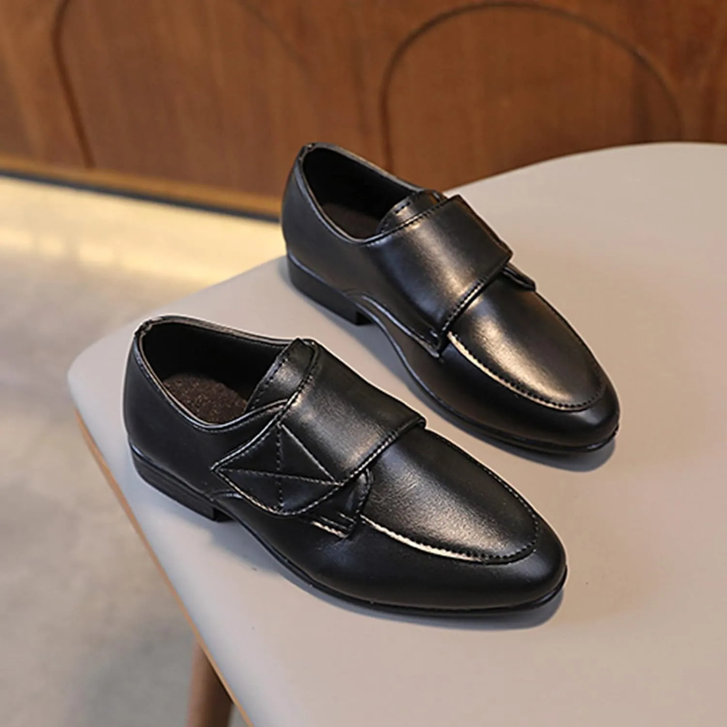 Little Girl's Slip On Loafers Low Heel Casual Shoes Flat Sneakers Kids Fashion Leather aterproof Hook Shoes